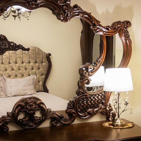 Central Luxury Antique Apartment Varna Ngoại thất bức ảnh