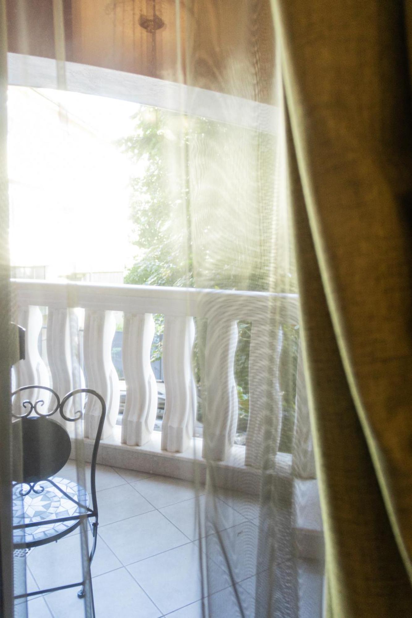 Central Luxury Antique Apartment Varna Ngoại thất bức ảnh